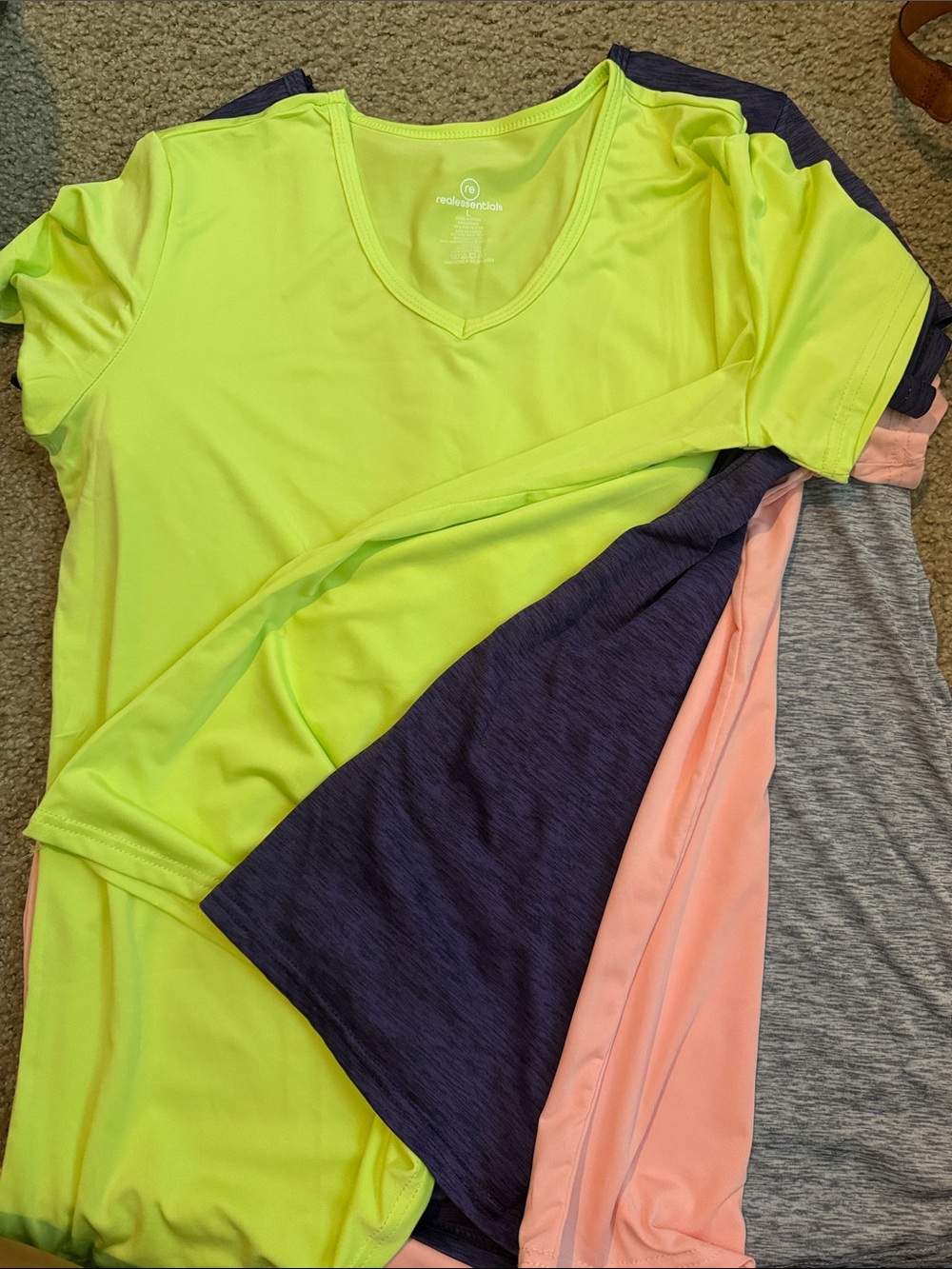 Short Sleeve V-Neck Active Tee